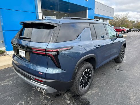 New 2026 Chevrolet Traverse Z71 w/ Driver Confidence Package image 8