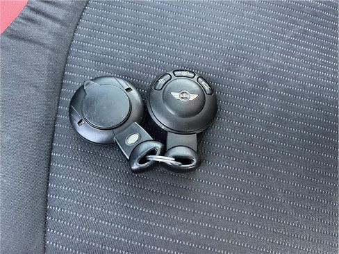 Used 2008 MINI Cooper Clubman Hardtop image 14