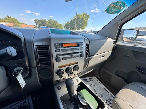 Used 2007 Nissan Titan LE image 33