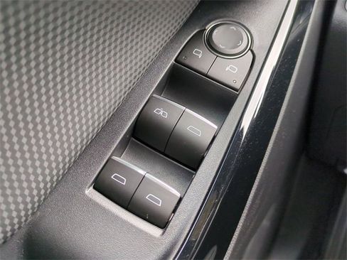 New 2026 Chevrolet Equinox RS image 24