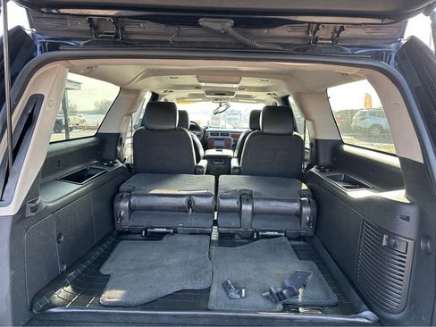 Used 2014 Chevrolet Suburban LTZ image 10