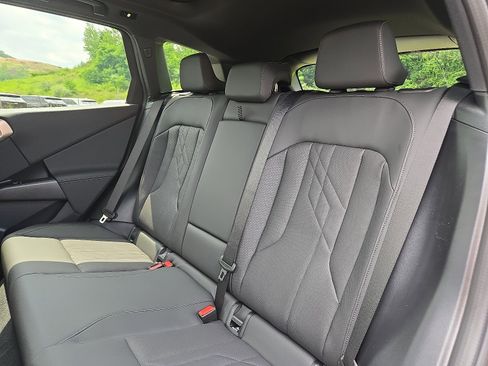 Used 2025 BMW X3 xDrive30i image 5