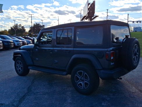 Certified 2022 Jeep Wrangler Unlimited Sport image 6