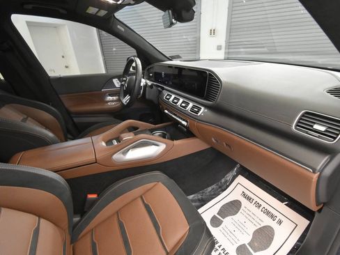 Used 2024 Mercedes-Benz GLE 63 AMG S image 18