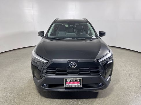 Certified 2026 Toyota Corolla Cross XLE FWD image 8