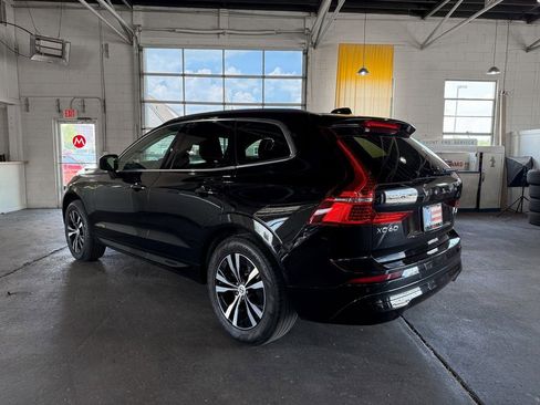 Used 2023 Volvo XC60 B5 Core image 15