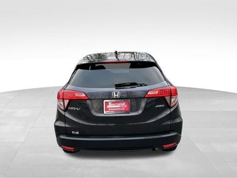 Used 2016 Honda HR-V EX image 4