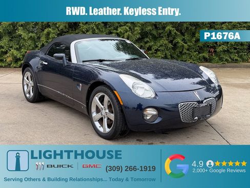 Used 2008 Pontiac Solstice Convertible w/ Premium Package RWD image 1