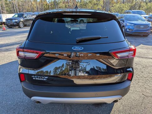 Certified 2023 Ford Escape Active w/ Tech Pack #2 image 6
