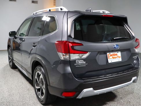 Used 2023 Subaru Forester Touring w/ Popular Package #2 image 9