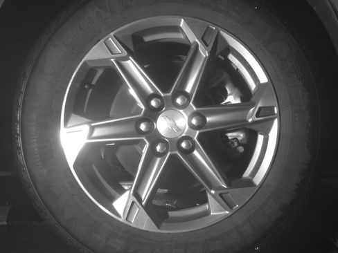 Used 2025 Chevrolet Blazer LT image 13