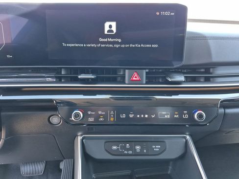 New 2026 Kia Carnival SX Prestige image 10