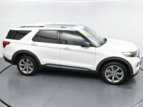 Used 2020 Ford Explorer Platinum w/ Premium Technology Package AWD/4WD image 45