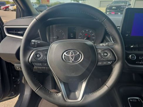 Certified 2025 Toyota Corolla SE image 15