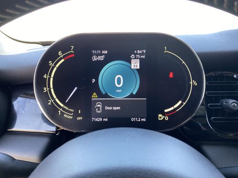 Used 2022 MINI Cooper S w/ Driver Assistance Package FWD image 28