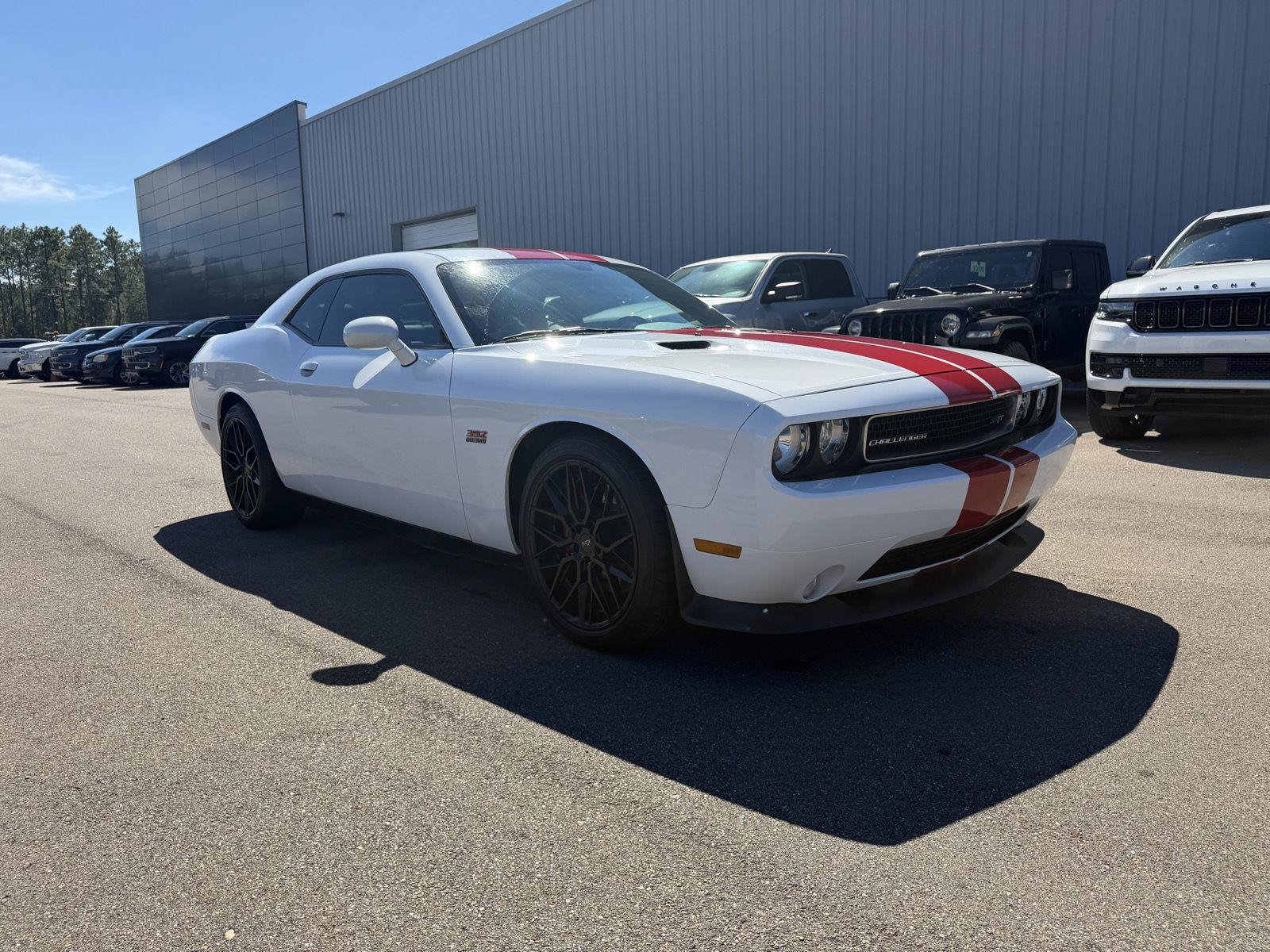 Used 2013 Dodge Challenger SRT8 w/ Harman Kardon Audio Group RWD image 3