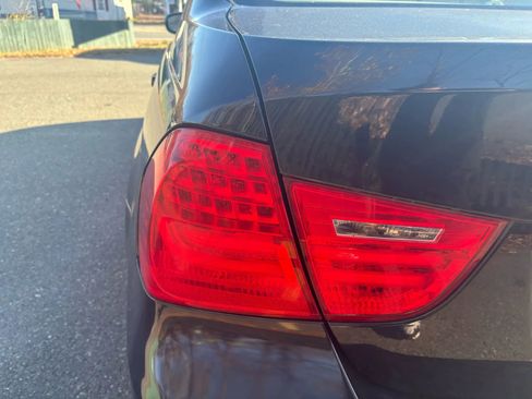 Used 2010 BMW 328i xDrive Sedan image 13