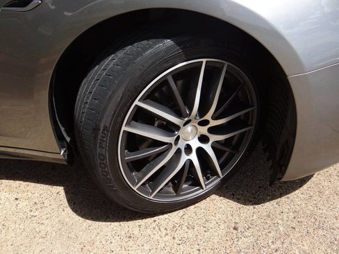 Used 2014 Maserati Ghibli RWD image 25