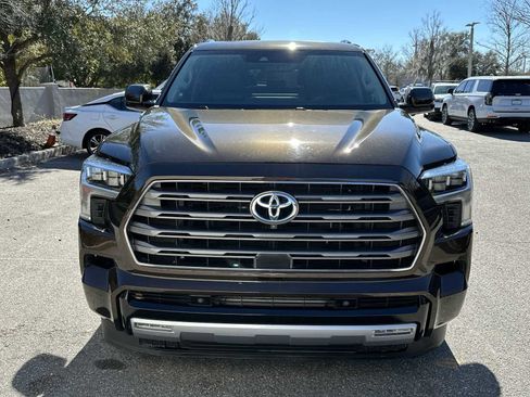 Used 2023 Toyota Sequoia Limited image 9