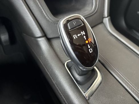 Certified 2019 Cadillac XT5 Luxury FWD image 15