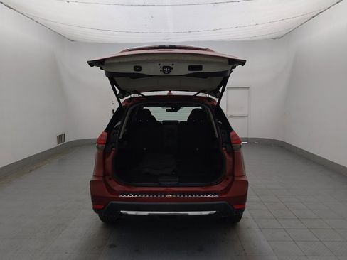 Used 2019 Nissan Rogue SV FWD image 29
