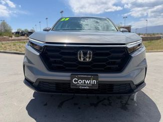 Used 2023 Honda CR-V LX video 3