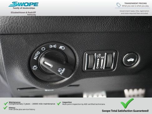 Used 2022 Dodge Challenger R/T w/ Blacktop Package RWD image 15