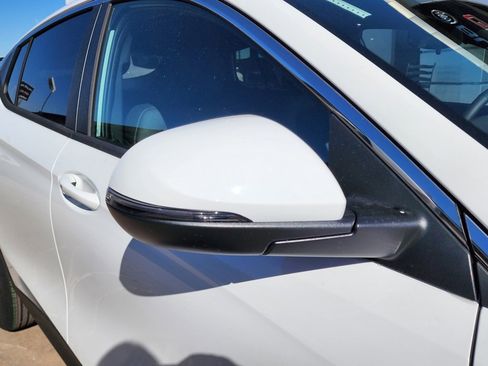 New 2026 Buick Envista Preferred w/ Convenience I Package image 11