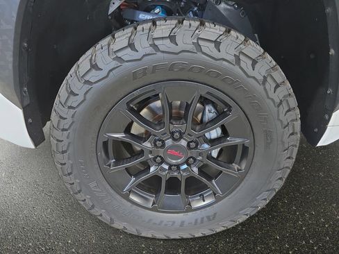 Used 2023 Toyota Sequoia TRD Pro image 32