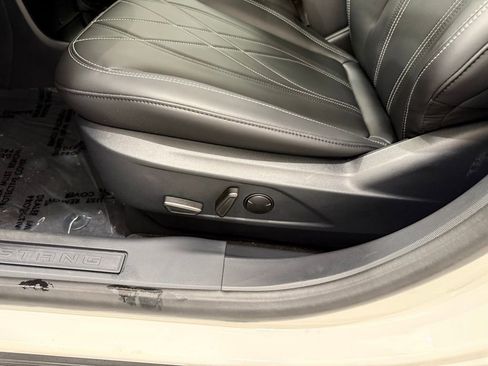 New 2025 Ford Mustang Mach-E Select image 12