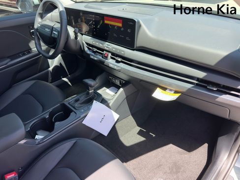 New 2026 Kia K4 EX FWD image 29