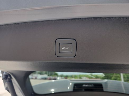 New 2026 Buick Encore GX Avenir w/ Avenir Technology Package FWD image 10