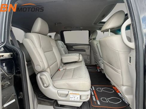 Used 2012 Honda Odyssey EX-L image 18