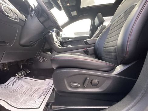 Certified 2022 Ford Edge ST-Line w/ Class II Trailer Tow Package AWD/4WD image 13