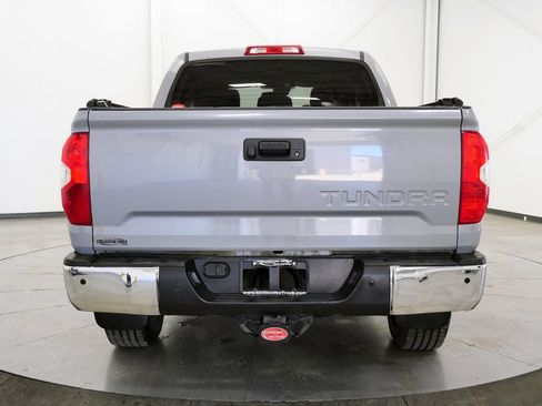 Used 2018 Toyota Tundra SR5 AWD/4WD image 6