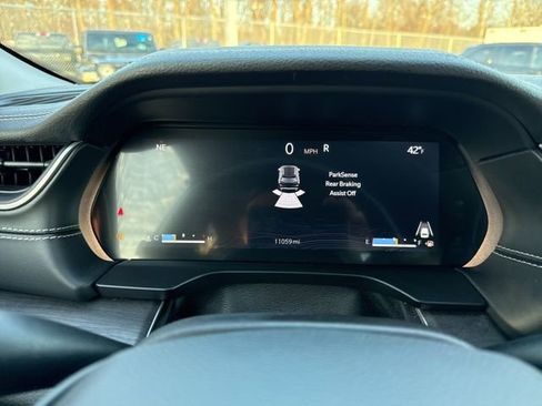 Used 2022 Jeep Grand Cherokee Limited image 10