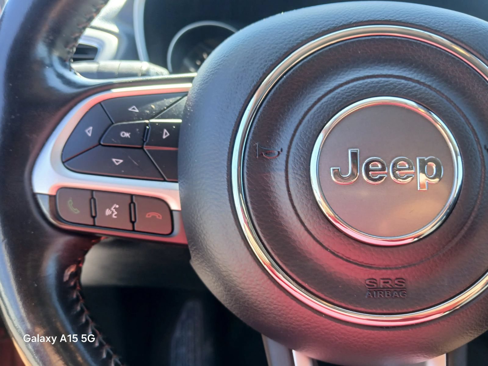 Used 2020 Jeep Compass Latitude w/ Popular Equipment Group FWD image 27