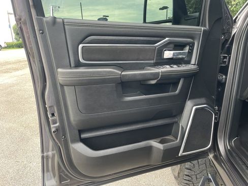 Used 2024 RAM 2500 Laramie w/ Sport Appearance Package AWD/4WD image 12