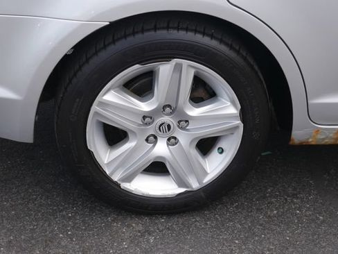 Used 2011 Mercury Milan w/ 102A Rapid Spec Order Code FWD image 8