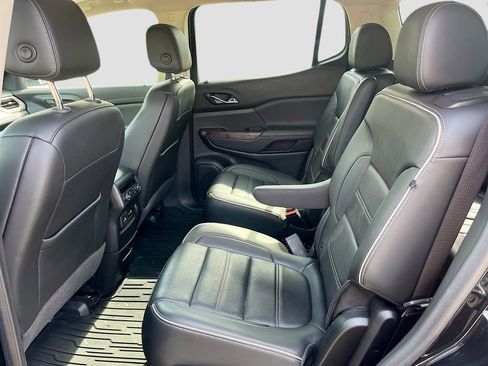 Used 2023 GMC Acadia Denali w/ Black Diamond Edition FWD image 26