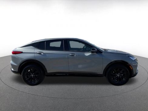 Used 2025 Buick Envista Sport Touring image 16