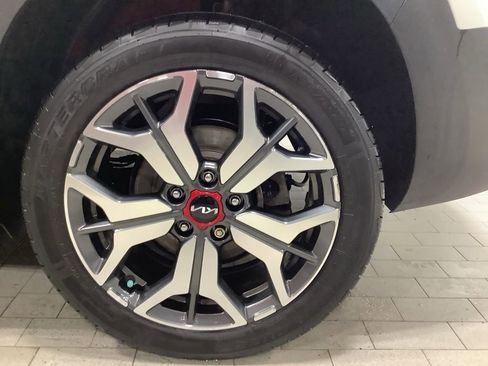 Certified 2022 Kia Seltos SX image 27