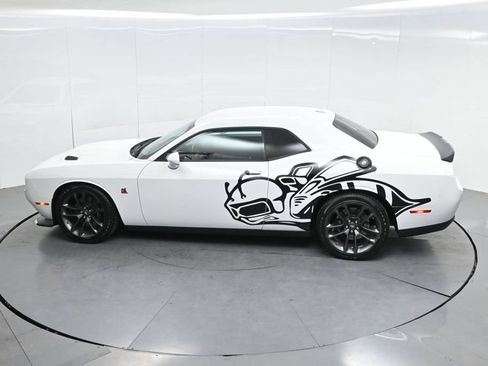 Used 2022 Dodge Challenger R/T Scat Pack w/ Driver Convenience Group RWD image 56