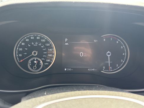 Used 2023 Genesis G70 2.0T AWD/4WD image 23