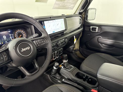 New 2026 Jeep Gladiator Sport image 27