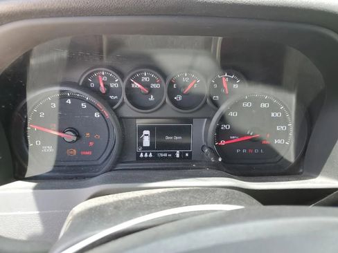 Used 2024 Chevrolet Silverado 2500 W/T w/ WT Convenience Package AWD/4WD image 9