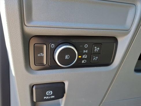 Used 2023 Ford F150 XLT image 16