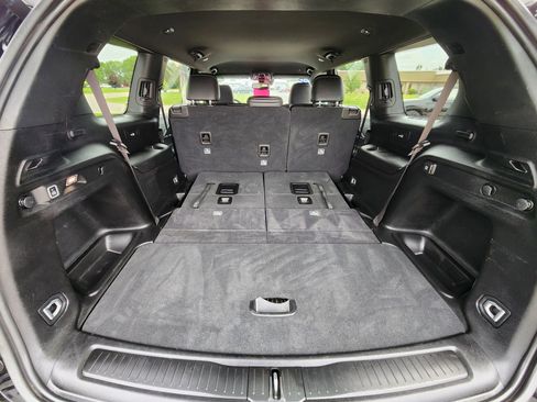 Used 2024 Jeep Grand Cherokee L Laredo image 23