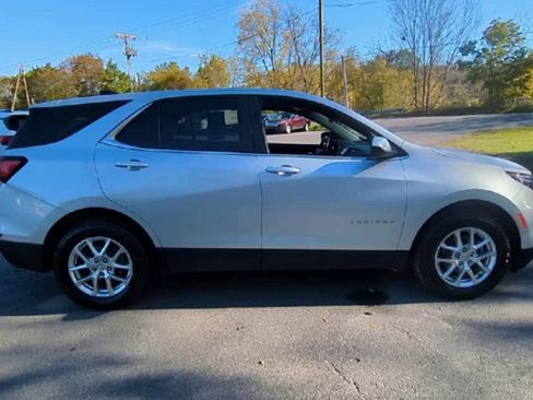 Used 2022 Chevrolet Equinox LT image 9