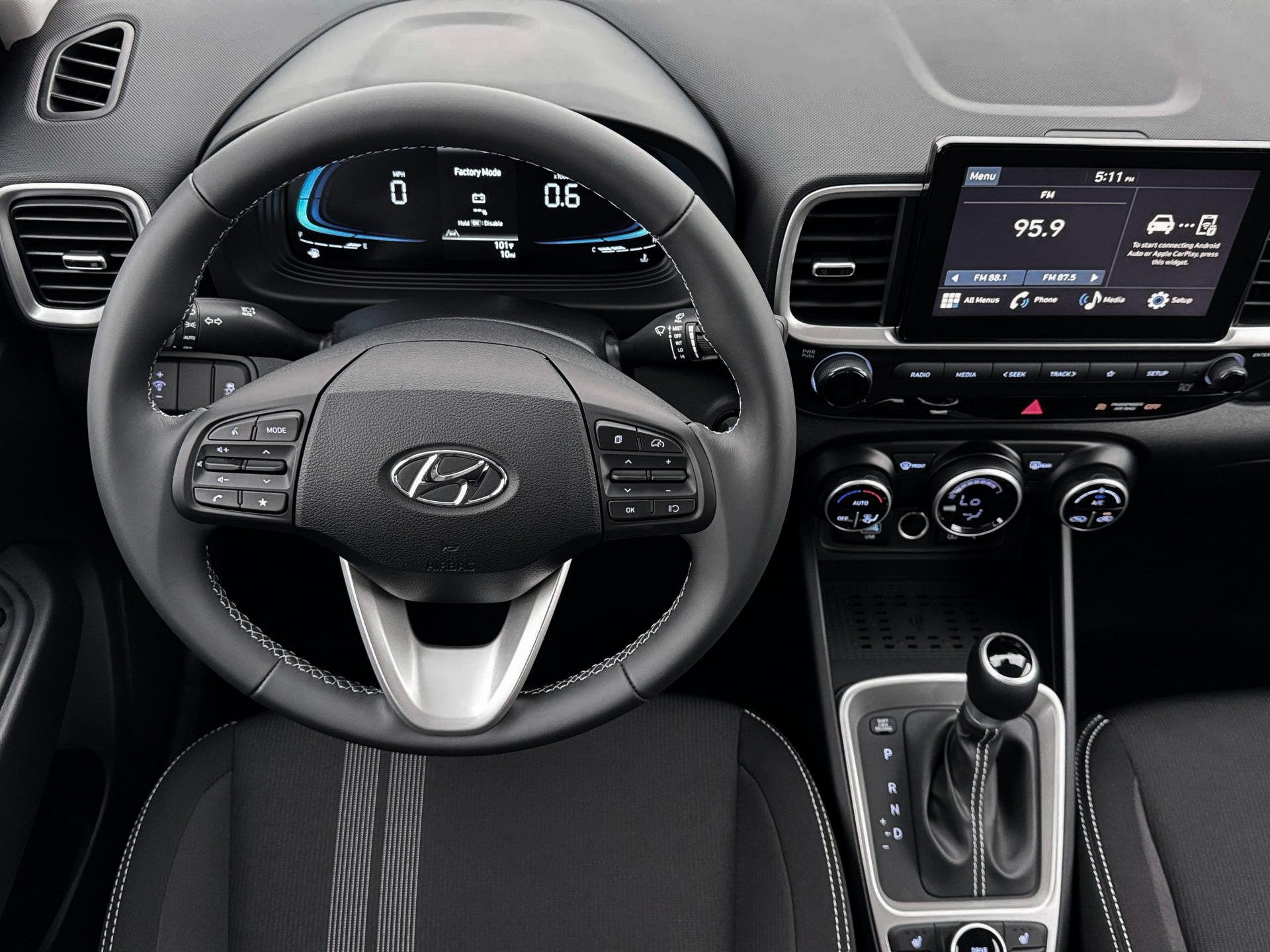 New 2026 Hyundai Venue SEL FWD image 17